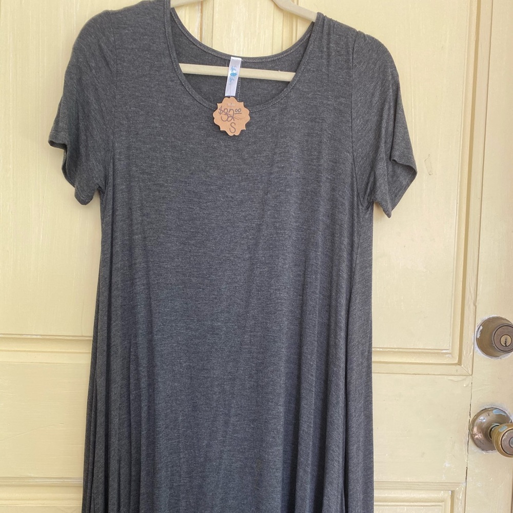 Grey soft t shirt dress. Size small NWT